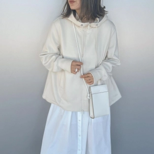 ユニクロ+Jの新作！ドライスウェットパーカがスマートすぎると話題