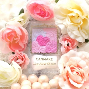 キャンメイクのグロウフルールチークスでポッと色づく血色顔に☆