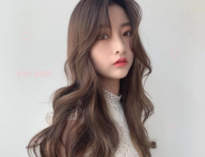 ヘアアイロンを使った巻き方の基本から今風アレンジまで紹介♡