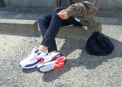 ナイキのスニーカーが大人気！レディースの人気モデルを大調査