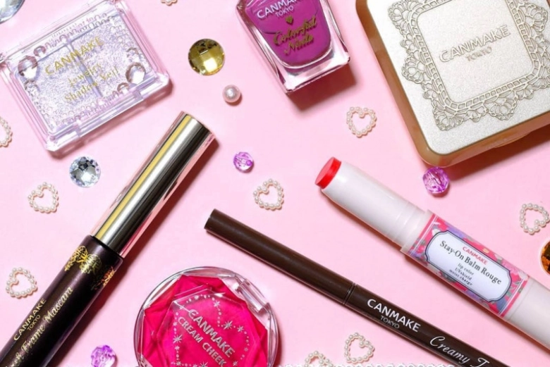 キャンメイクでゲットする、人気の今どきガーリーポップメイク☆