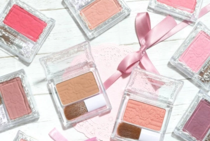 プチプラでも優秀なチーク大集合!ブルベイエベにおすすめのカラーは?