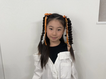 【ハロウィンのキッズアレンジ】誰より目立つのに超簡単!<すずちゃんヘアアレンジ講座>