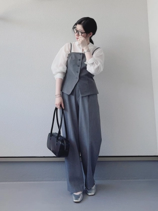 大活躍！【GU】フロントボタンビスチェをプラスするだけでおしゃれ指数が爆上がり♡