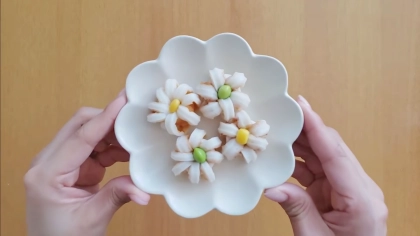 「3分でできる！」「運動会のお弁当にも♡」子どもが喜ぶちくわのお花の作り方