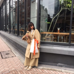 ZARAの定番トレンチコートは春のマストバイアイテム!