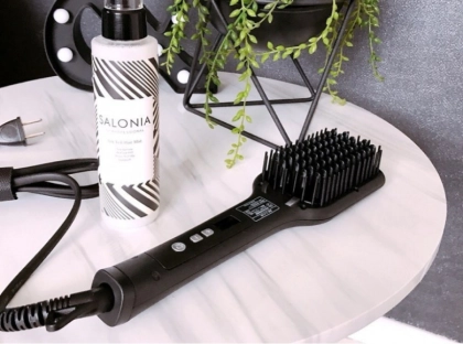 ブラシ型アイロンで理想のヘアに☆人気の理由やオススメをご紹介！