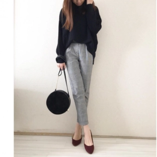 オフィスコーデにトレンド感を出す5つのテクニック