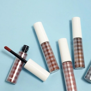 エテュセのチップ型アイシャドウは簡単!便利!でとってもかわいい♡