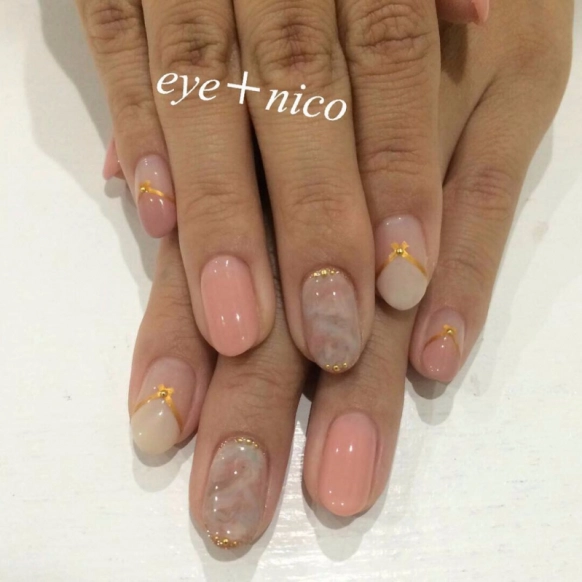 ブラウンだけじゃない！カラーべっ甲ネイルのバリエ集