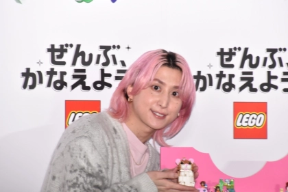 【Snow Man佐久間大介さん】「いろんな“楽しい”の可能性がいっぱいある」レゴ(R)クリエイティブフレンドとして魅力をアピール!