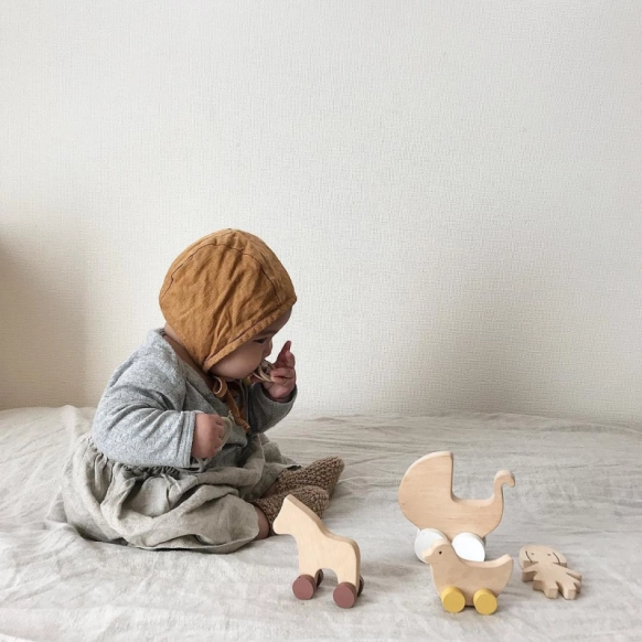 100均でも買える！初めてのおもちゃとしてあげたい木のおもちゃ