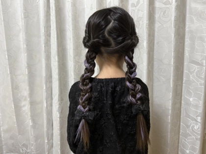 「きっとみんなが振り返る♡」かわいいキッズヴィラン爆誕！＜すずちゃんのヘアアレンジ講習＞