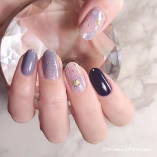 今年のネイルスタッズはこう使う!種類別に最新ネイルをチェック