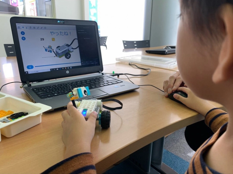 レゴのプログラミングキットは自宅で学べる！子どもの創造力を伸ばそう