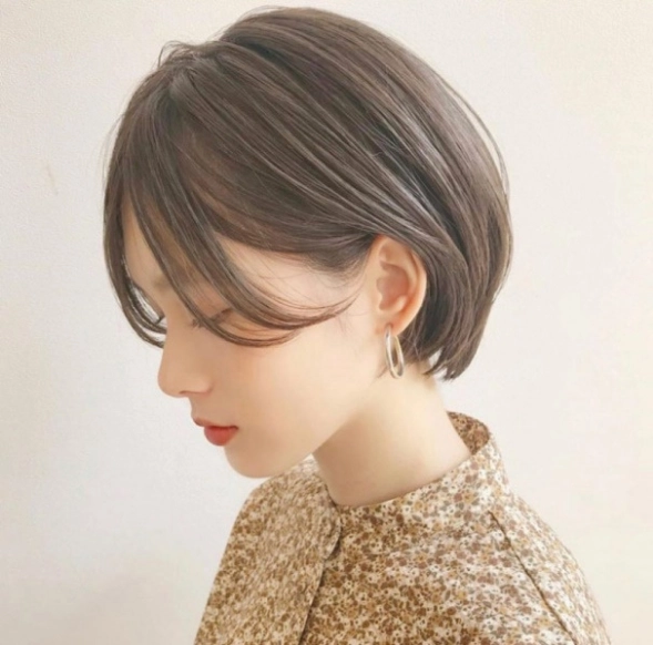 【2020年】最旬ヘア♡ショートボブ×ストレートの魅力と簡単アレンジ法