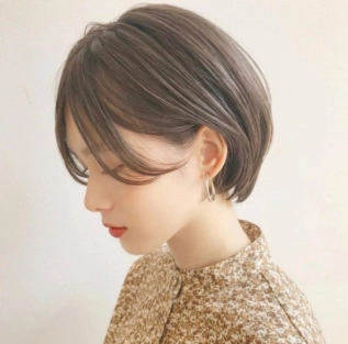 【2020年】最旬ヘア♡ショートボブ×ストレートの魅力と簡単アレンジ法