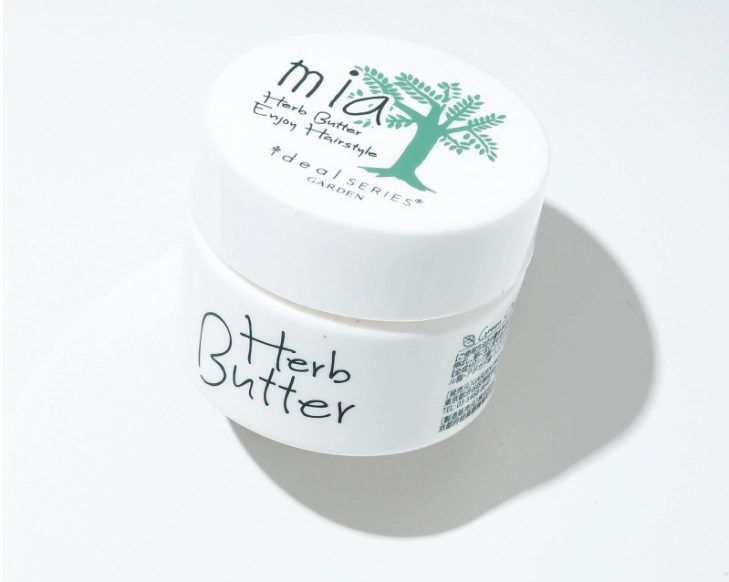 ワックスの使い方をチェック!種類別の特徴やアレンジ例をご紹介