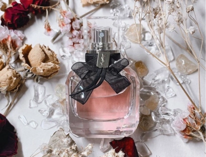 イヴ・サンローランの香水がおしゃれかわいい！口コミ人気3商品