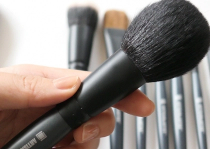【メイクブラシおすすめ】メイクの完成度を高めるアイテムをご紹介！