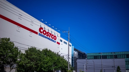 コストコは何人まで同伴で入れる？【2025最新】会員カードや家族カードで入れる人数、現在の入場制限など