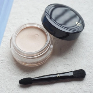 クレドポーボーテのアイシャドウは実力高すぎ!人気アイテム一挙紹介