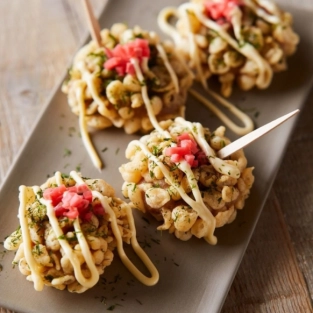 たこ焼き・ピザ・大学芋にも変身♡見た目ヨシ！のお餅アレンジ6選