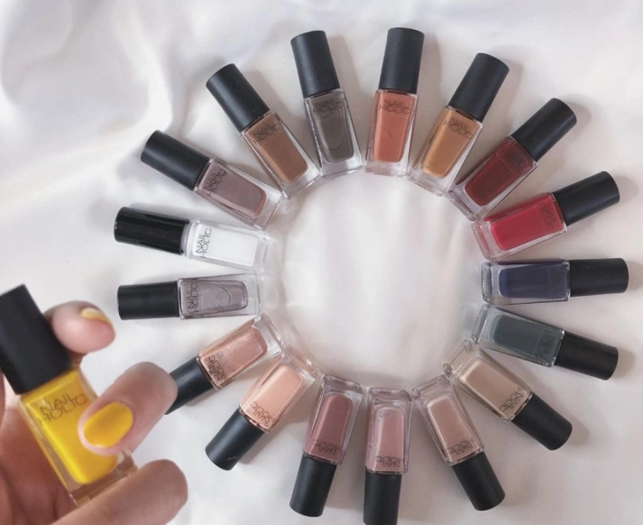 ネイルポリッシュでレッツセルフネイル！プチプラ、デパコス商品をご紹介