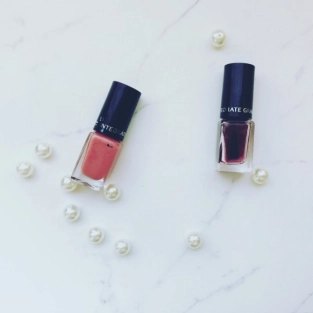 インテグレートのグレイシィネイルで指先から色気漂う女性に