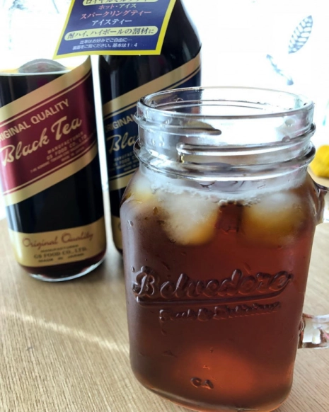 カルディの濃縮紅茶ブラックティーはアレンジ自在!アイスやお酒にも使える