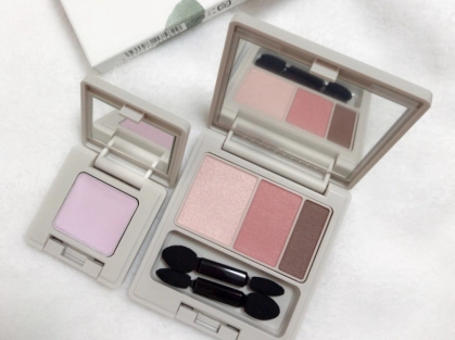 ナチュラグラッセのアイシャドウで肌にやさしいアイメイクを！