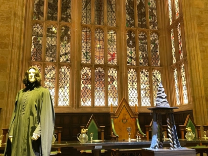 映画『ハリー・ポッターと賢者の石』公開25周年記念イベント！“魔法学校へ入学するドキドキ”を【スタジオツアー東京】で体験しよう！