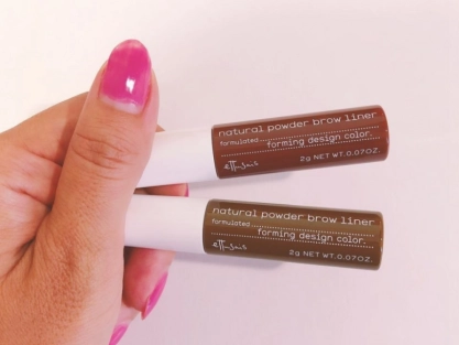 エテュセのアイブロウで眉メイク！使い方や色の合わせ方は？