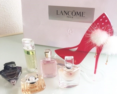 ランコムの香水は女性らしさUP!?忙しく働く女性へ素敵な香りのご褒美を
