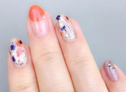 おしゃれなネイルを真似してみよう!おすすめデザイン特集