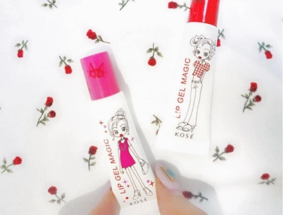 話題のリップコートに注目!リップの色持ちを長時間キープ