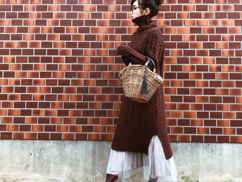 ニットワンピースはロングが人気！注目ブランドをチェック