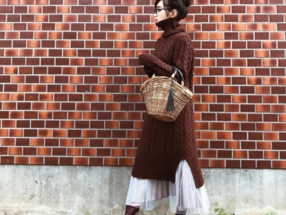 ニットワンピースはロングが人気！注目ブランドをチェック