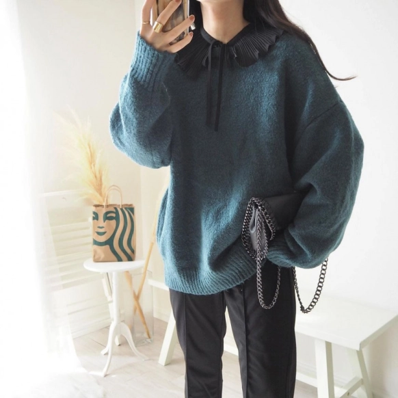 いつものコーデにつけ襟をプラス♡マンネリコーデを解消しちゃお