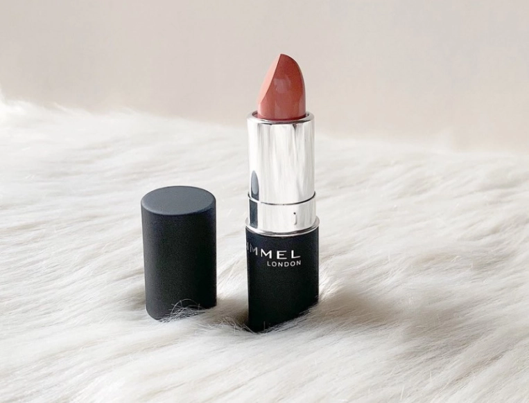 リンメルのマシュマロルックはプチプラで高発色!ひと塗りでトレンド顔に